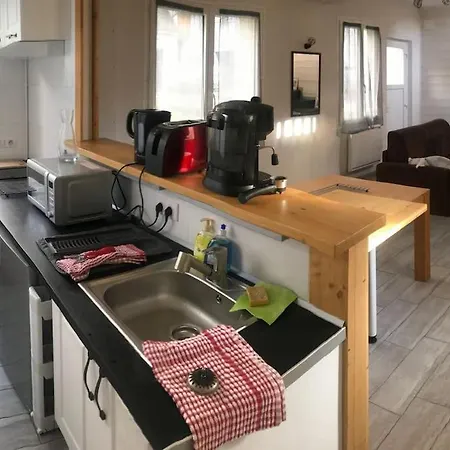 Holiday home Maisonnette Avec Terrasse, Jardin Et Poele A Bois